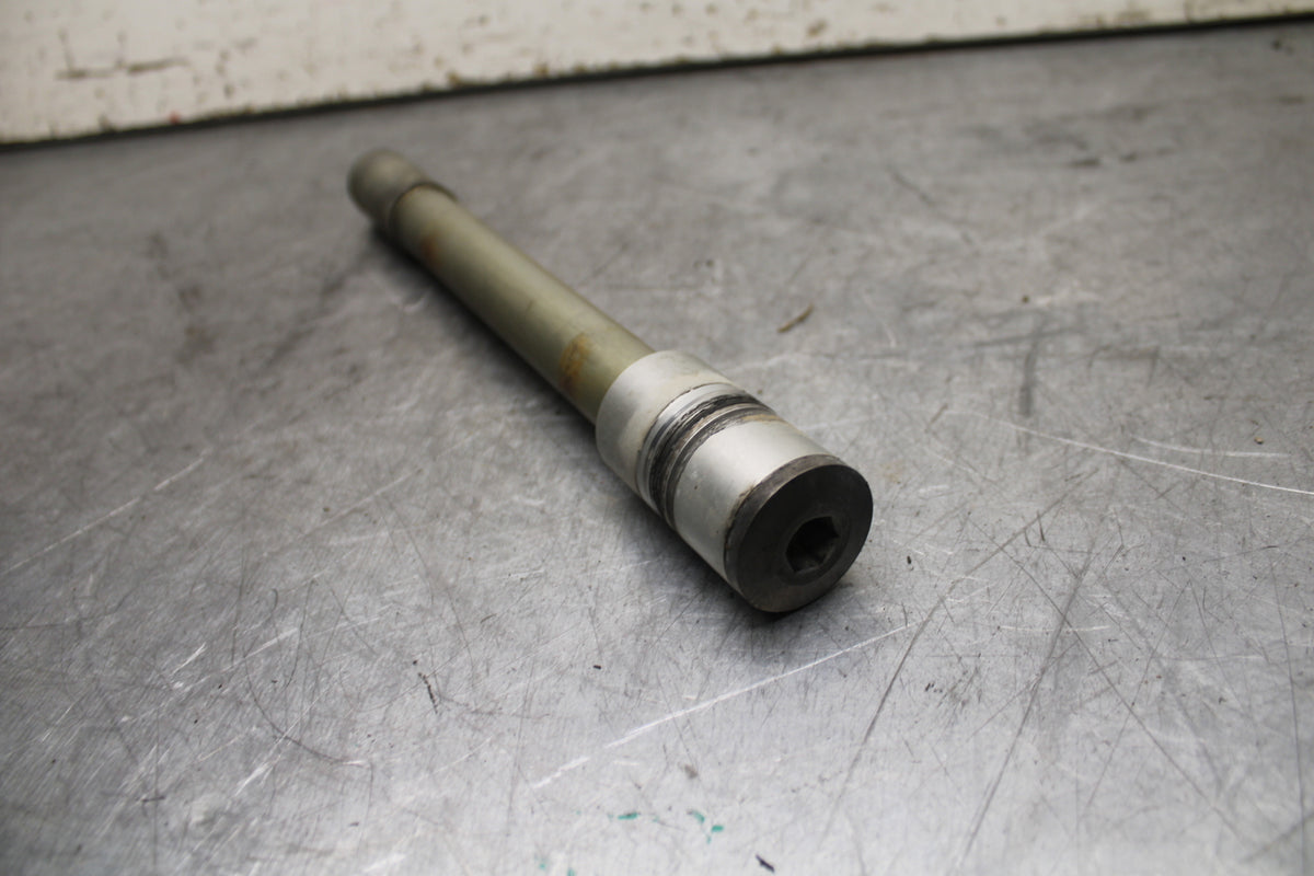 14-16 TRIUMPH AMERICA LT FRONT WHEEL RIM AXLE PIVOT BOLT BB720