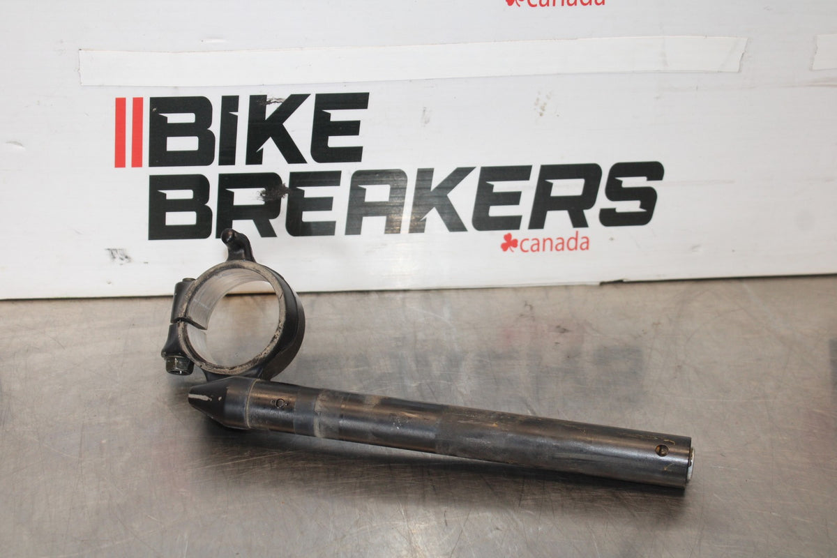 05-06 HONDA CBR600RR LEFT CLIP ON HANDLEBAR BB893