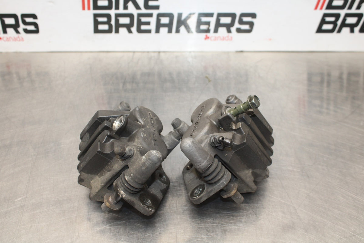 06-07 KAWASAKI NINJA 650R EX650A RIGHT LEFT FRONT BRAKE CALIPER SET PAIR BB774