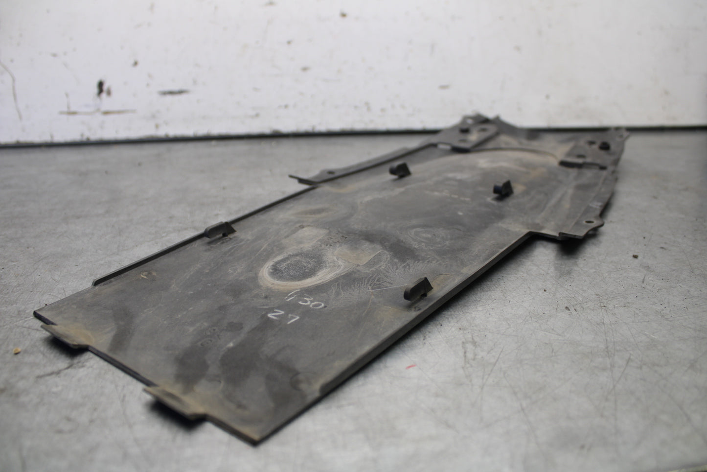 05-06 SUZUKI GSXR1000 REAR BACK TAIL UNDERTAIL FAIRING COWL FENDER BB663
