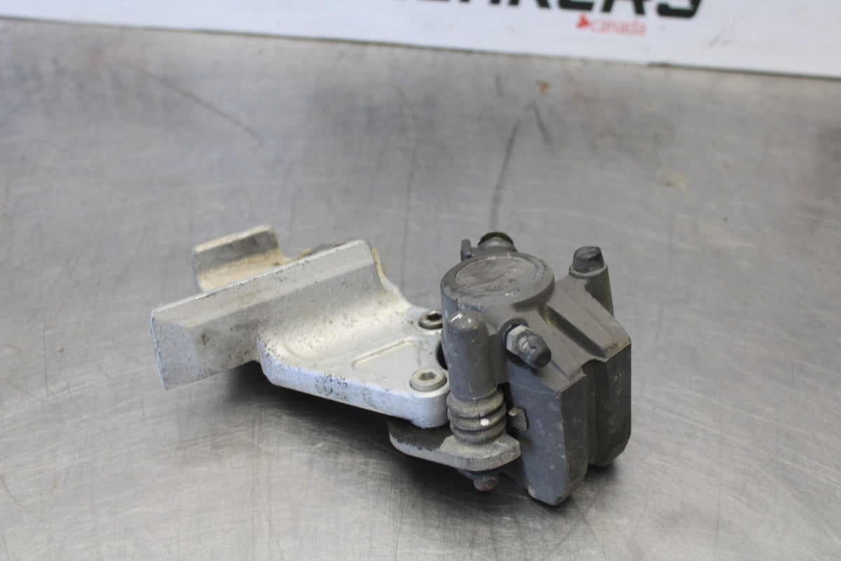 06 KAWASAKI KLR650 REAR BACK BRAKE CALIPER W MOUNT BRACKET BB919