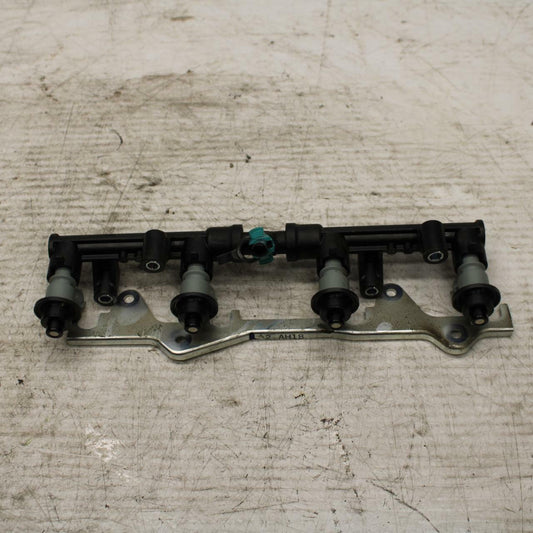 07-12 HONDA CBR600RR SECONDARY FUEL INJECTORS TOP AIRBOX GAS RAIL BB309