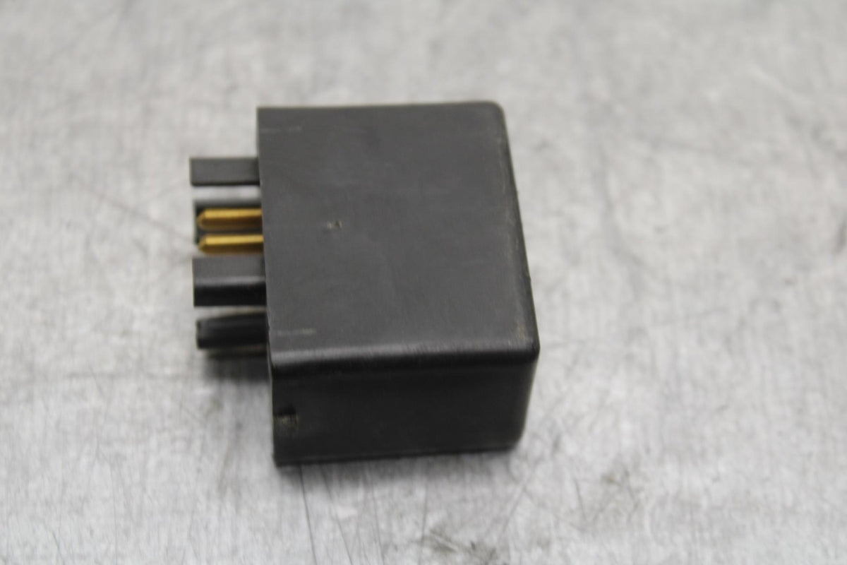 06-07 SUZUKI GSXR 600 750 TURN SIGNAL BLINKER RELAY FLASHER SWITCH BB98