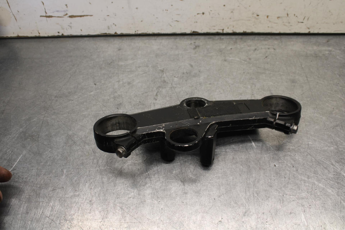 01-03 SUZUKI GSXR600 FORKS UPPER TRIPLE TREE CLAMP BB639