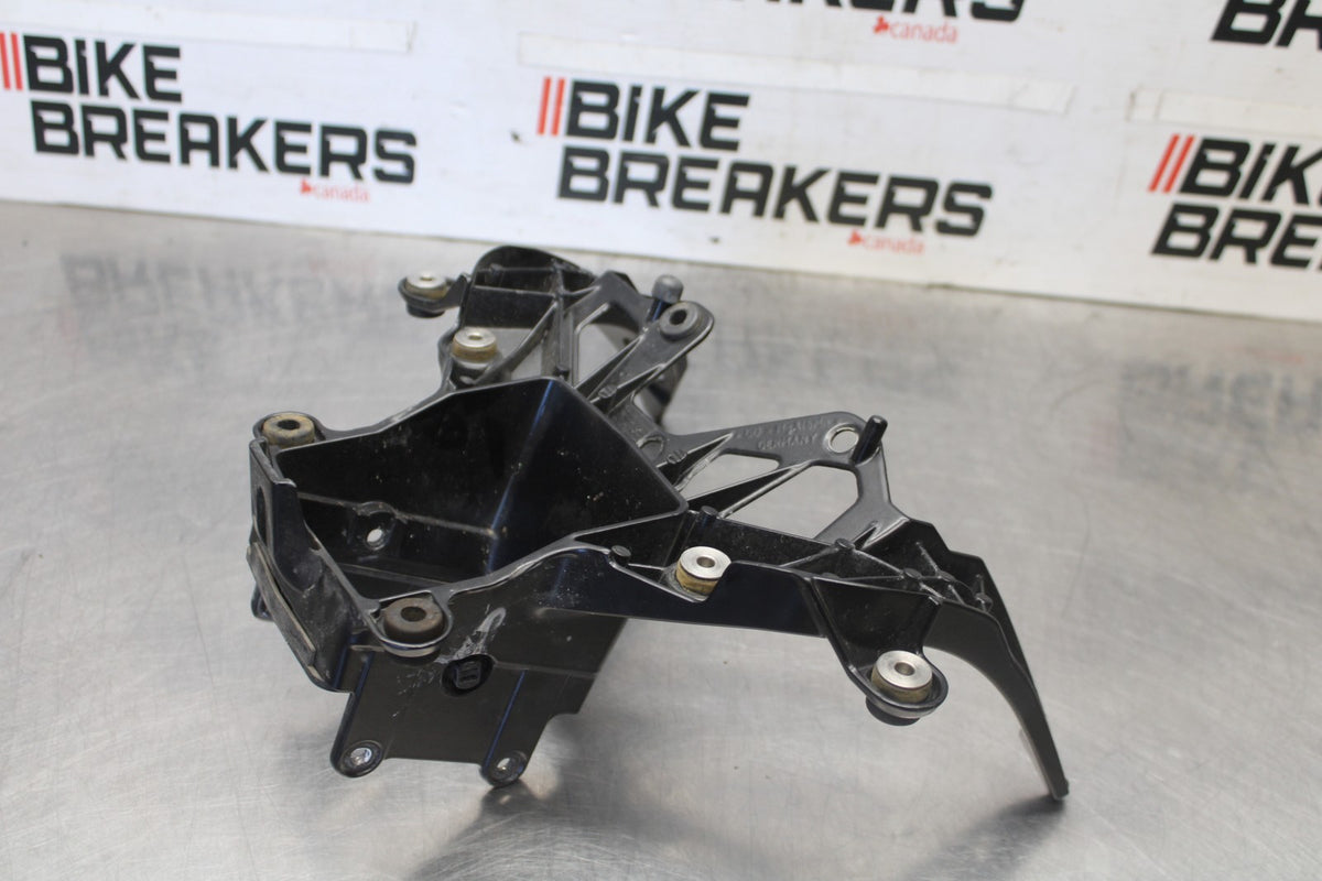 10-11 BMW S1000RR UPPER FAIRING MIRROR GAUGES STAY BRACKET BB941