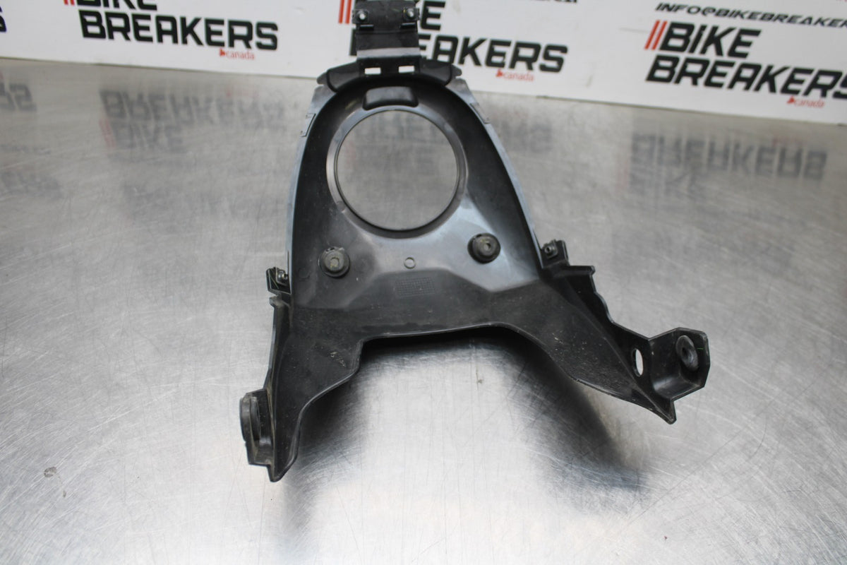 14-17 YAMAHA FZ07 FRONT GAS TANK FUEL CELL FAIRING COWL COVER TRIM BB766