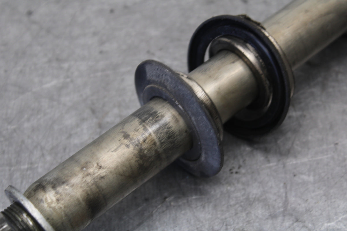 08-09 YAMAHA YZF R6S REAR AXLE BACK WHEEL RIM PIVOT BOLT AXEL  BB690