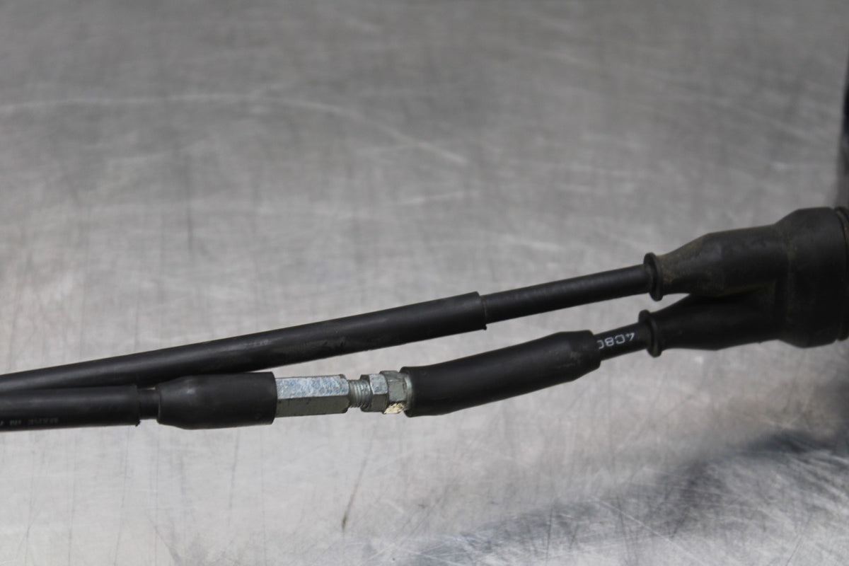 07 YAMAHA YZF R1 THROTTLE CABLES &  LINE HOUSING GUIDE BB826