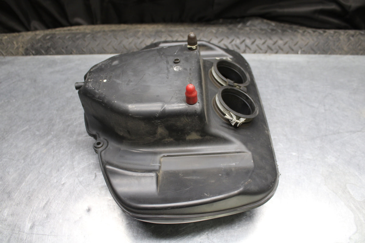 00 SUZUKI INTRUDER 1500 VL1500 AIRBOX AIR INTAKE FILTER BOX BB761
