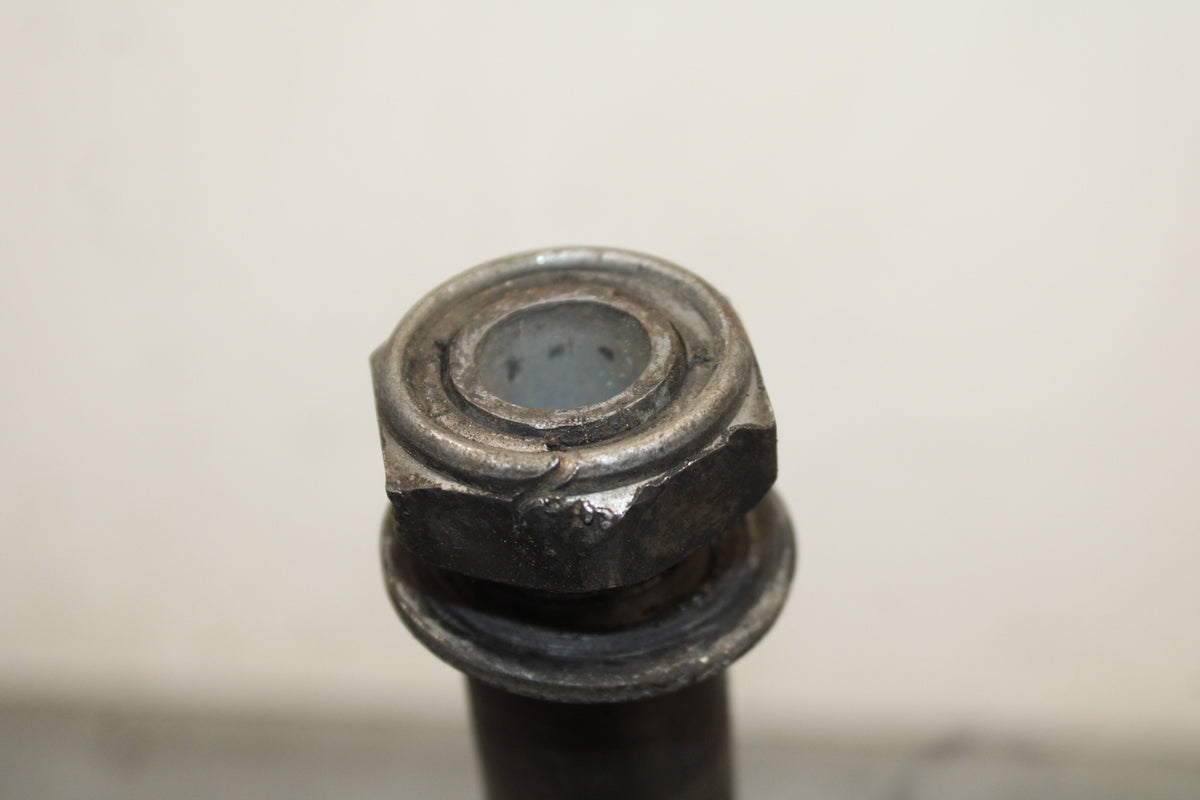 03-04 HONDA CBR600RR REAR AXLE BACK WHEEL RIM PIVOT BOLT AXEL BB127