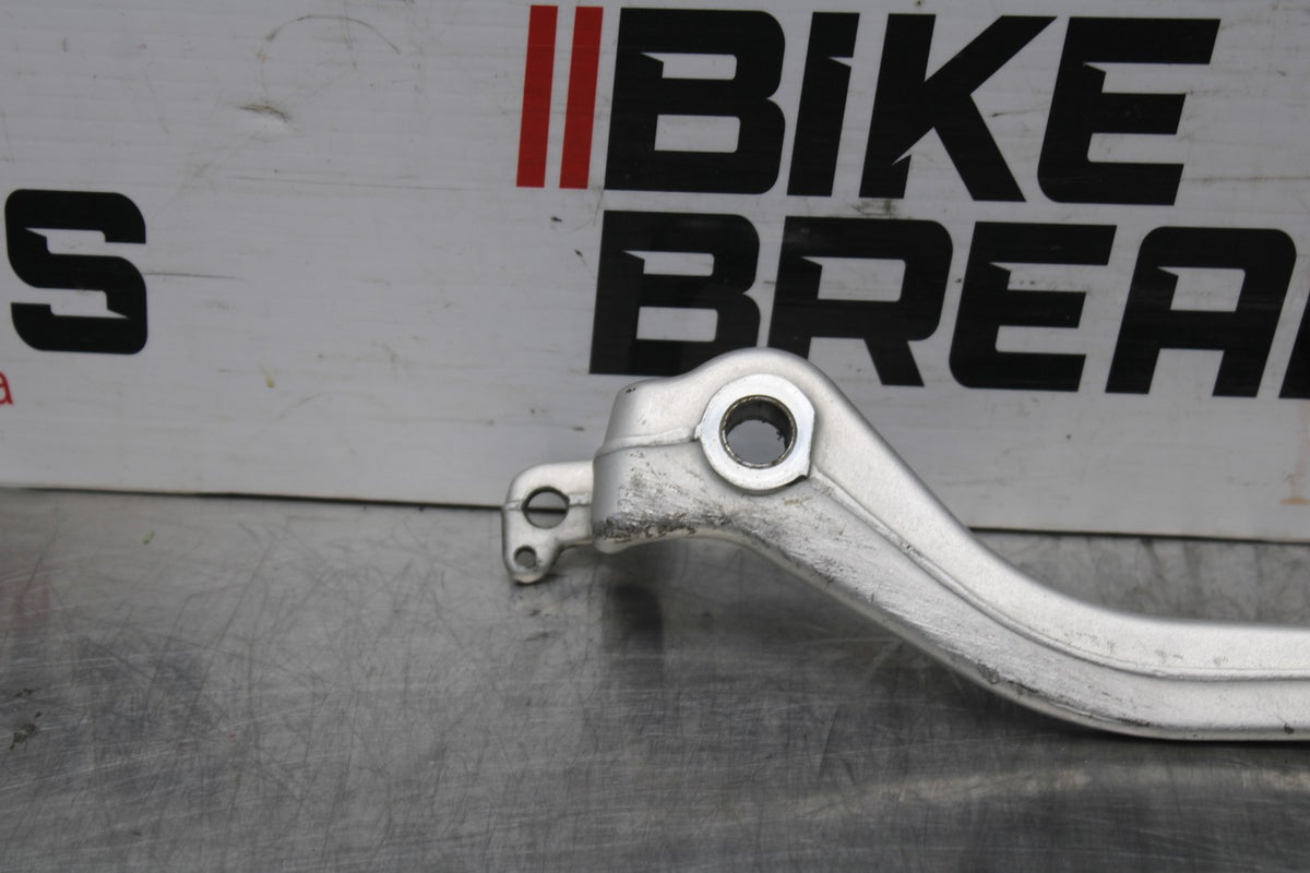 01-06 TRIUMPH TIGER 955I RIGHT REARSET BRAKE FOOT PEDAL BB693
