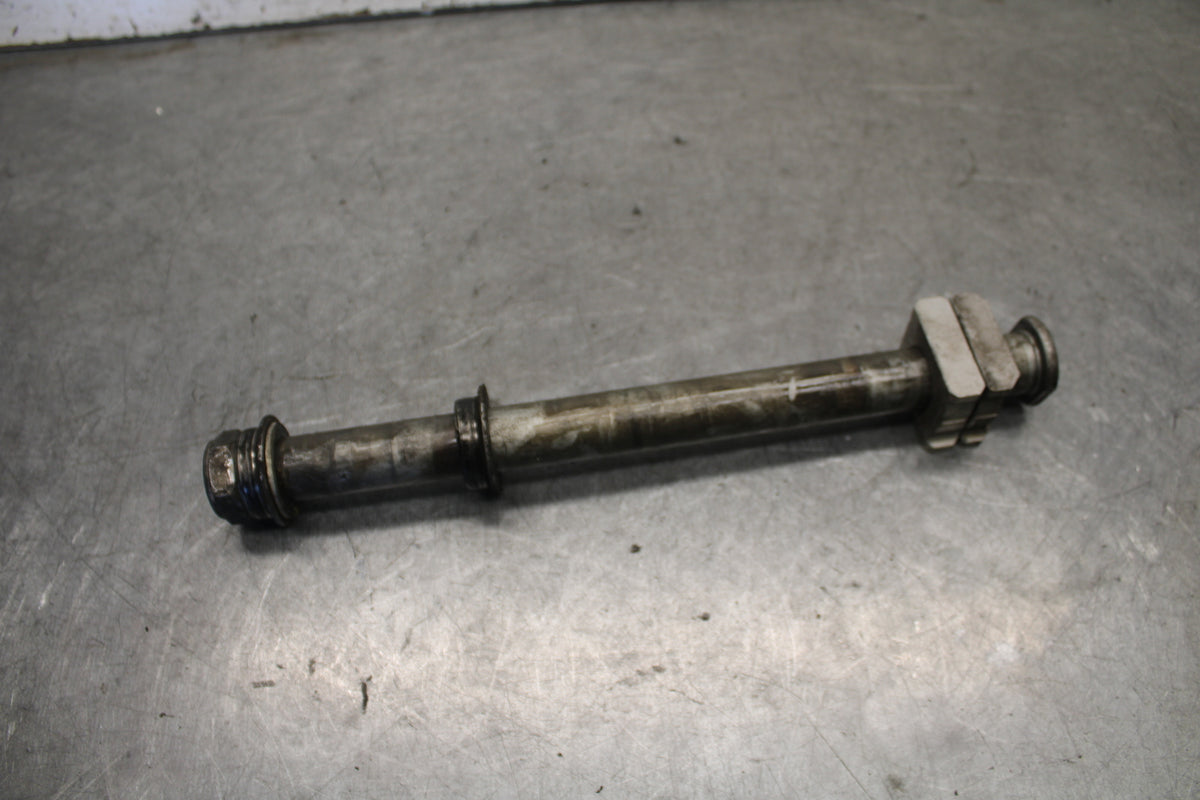 05-06 HONDA CBR600RR REAR AXLE BACK WHEEL RIM BOLT AXEL 42301-MEE-D00  BB689