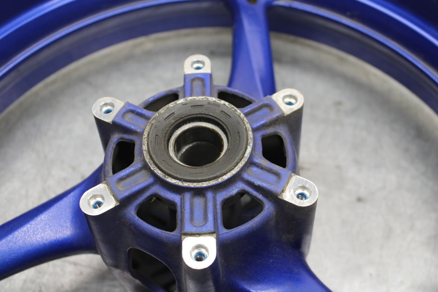 08-09 SUZUKI GSXR600 FRONT WHEEL FRONT RIM BB728