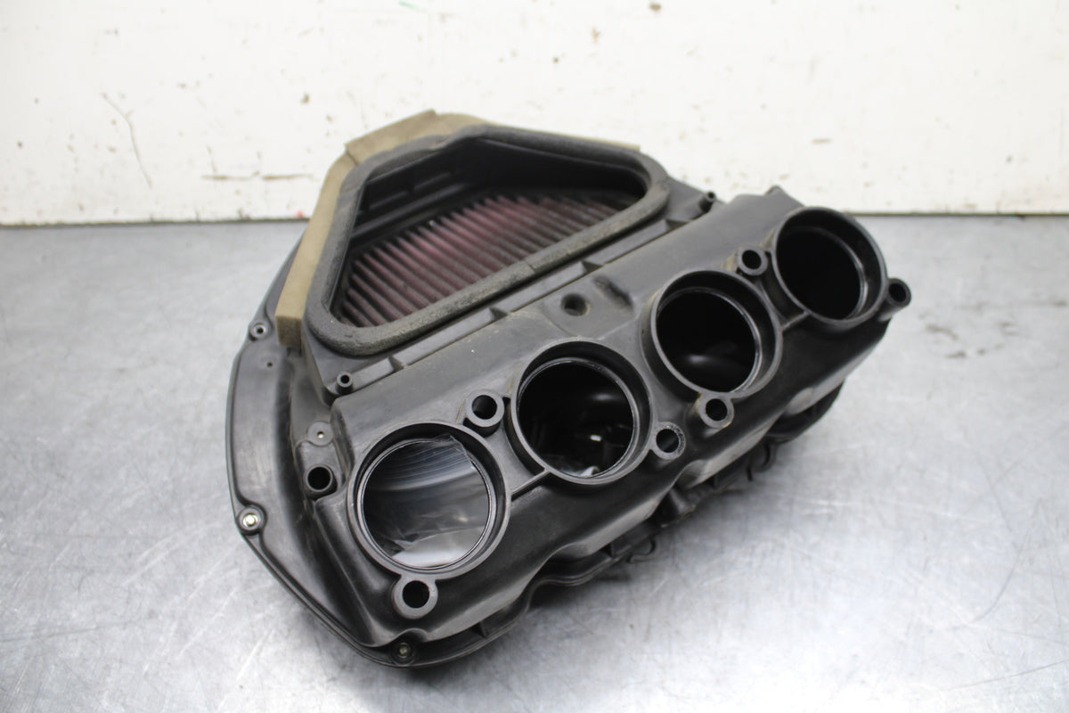 06 YAMAHA YZF R6 AIRBOX AIR INTAKE FILTER BOX BB716