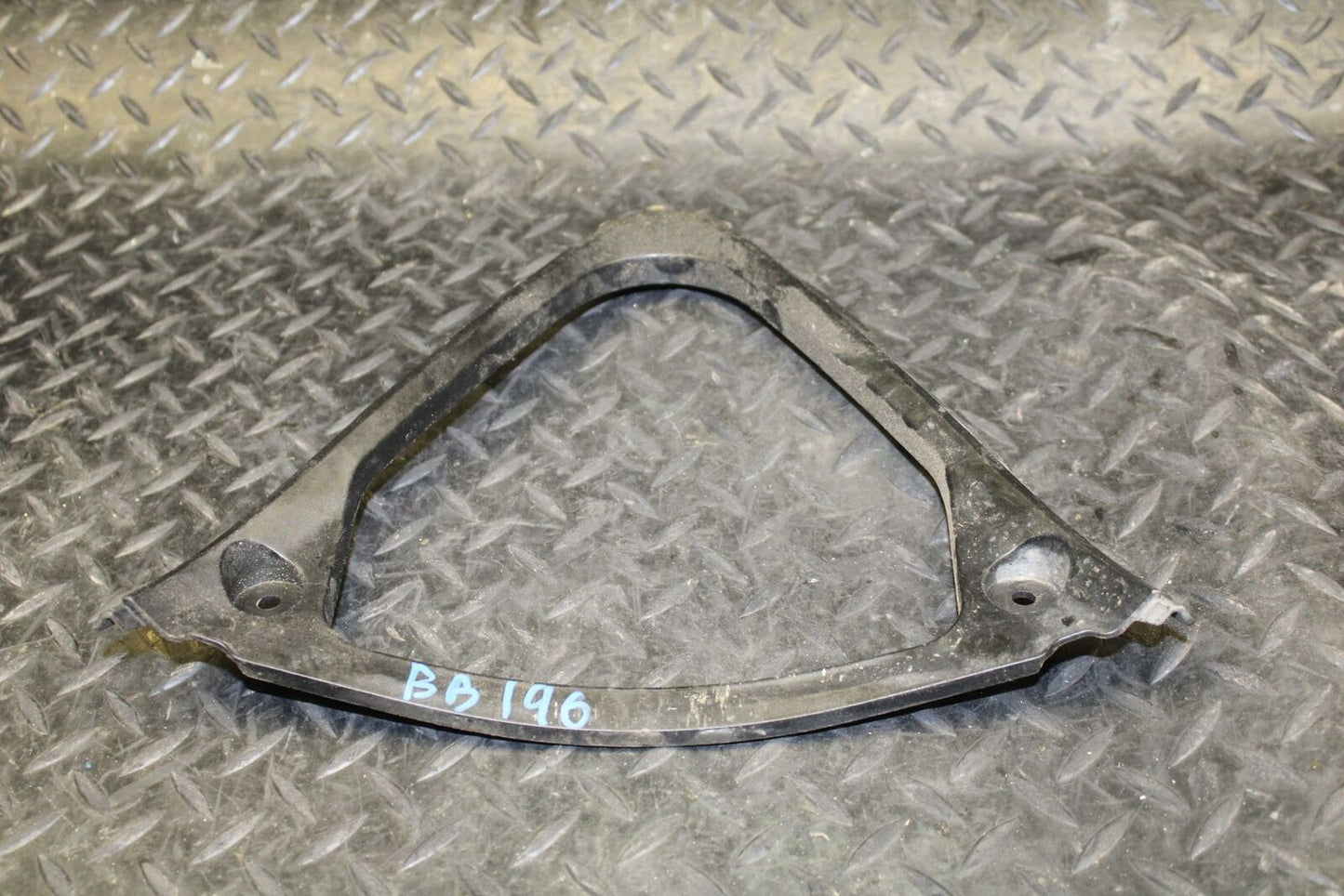 10 SUZUKI GSXR750 FRONT LOWER INNER EXHAUST V FAIRING COWL GUARD BB190