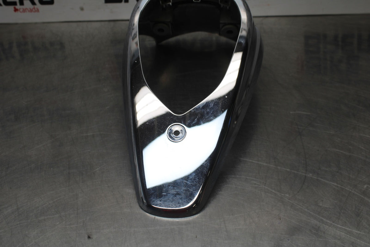 06 KAWASAKI VULCAN 900 GAS TANK CAP COVER TRIM PANELCOWL FAIRING BB799