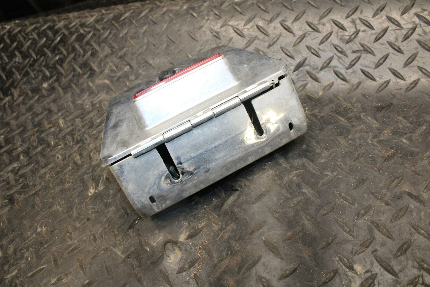 84-85 YAMAHA VIRAGO 1000 STOCK TOOLS OEM TOOL BAG KIT HOLDER BOX BB173