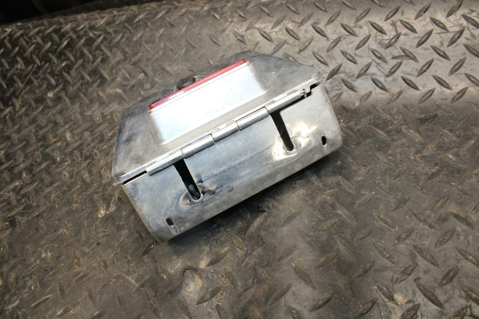 84-85 YAMAHA VIRAGO 1000 STOCK TOOLS OEM TOOL BAG KIT HOLDER BOX BB173