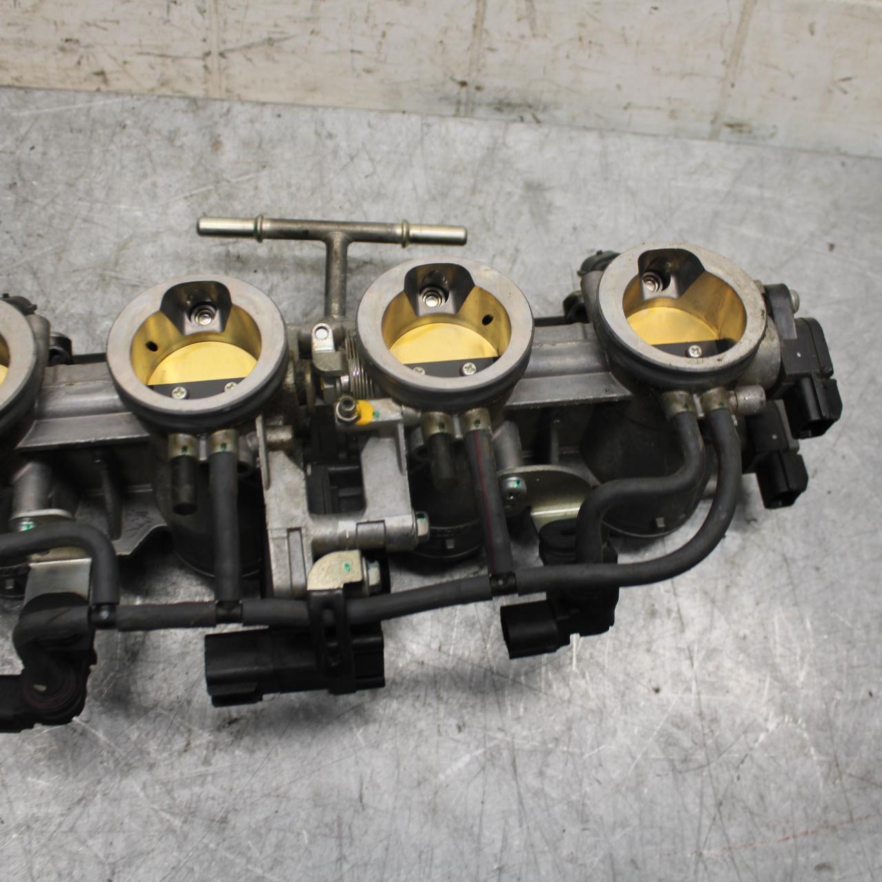 2009 Kawasaki Ninja ZX6R ZX600R MAIN FUEL INJECTORS / THROTTLE BODIES BB538