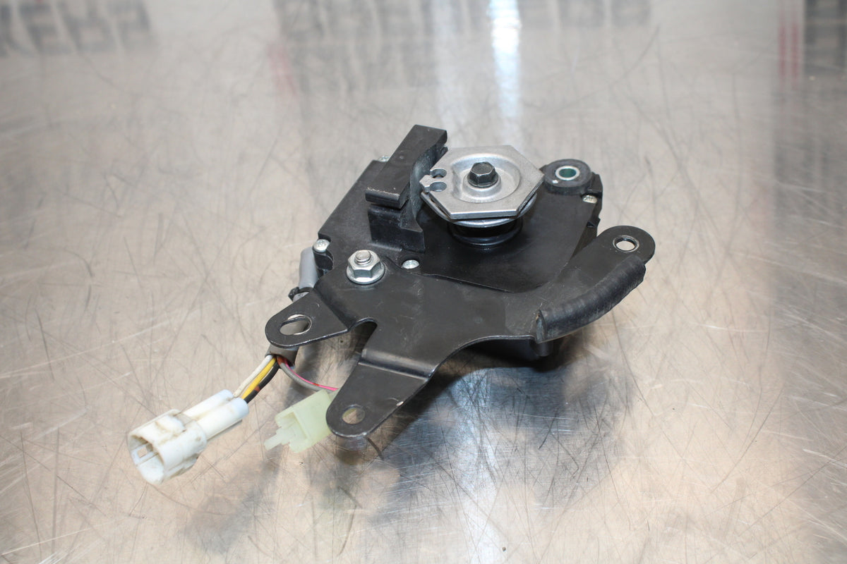 07 KAWASAKI Z1000 EXHAUST VALVE SERVO MOTOR BB148