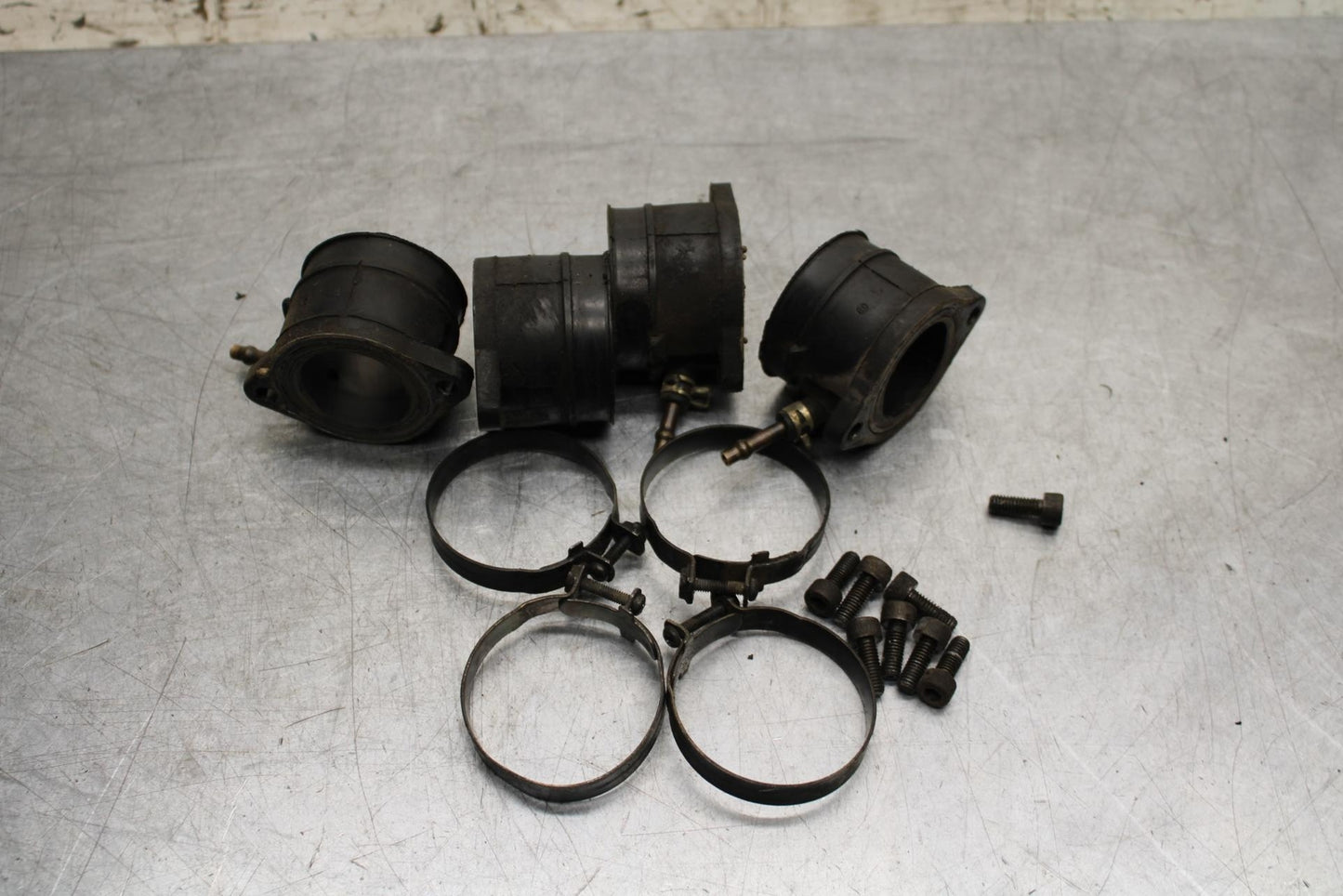 00-01 KAWASAKI ZZR600 AIRBOX INTAKE VELOCITY STACKS BB568