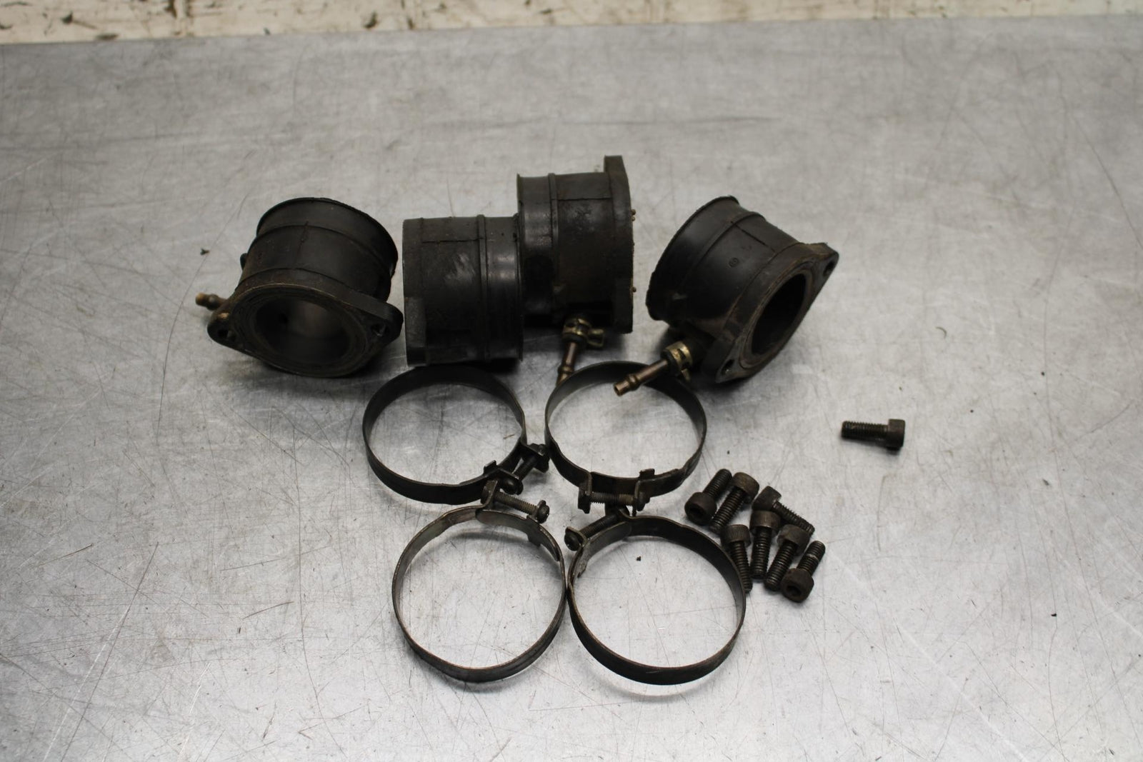 00-01 KAWASAKI ZZR600 AIRBOX INTAKE VELOCITY STACKS BB568