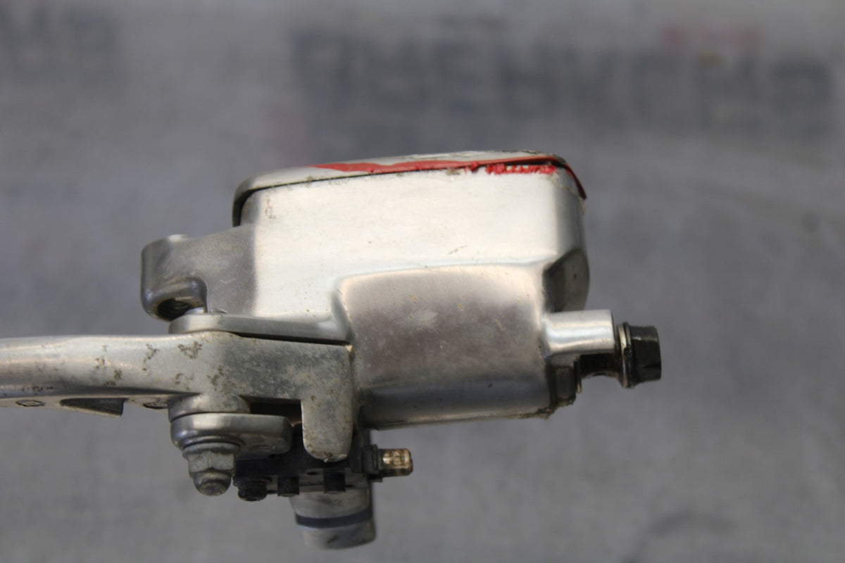 03-08 HONDA VTX1300C FRONT BRAKE MASTER CYLINDER BB868