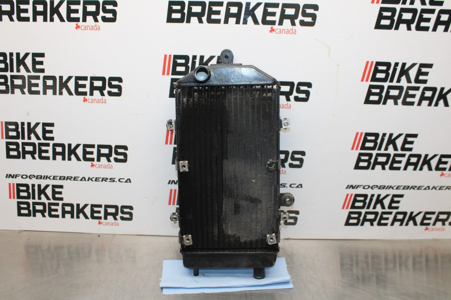 08 KAWASAKI VULCAN 900 ENGINE COOLER COOLING RADIATOR RADIATER BB184