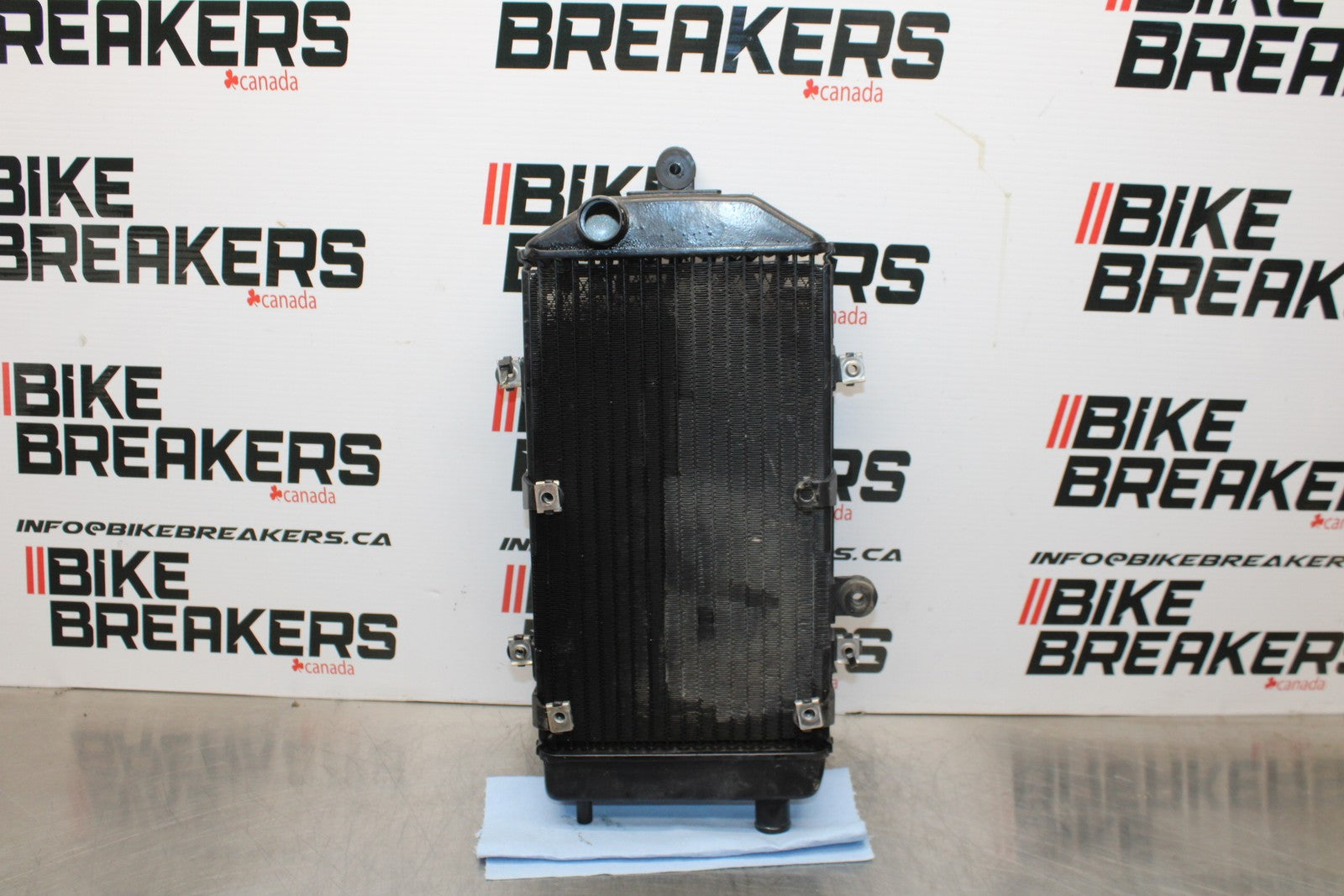 08 KAWASAKI VULCAN 900 ENGINE COOLER COOLING RADIATOR RADIATER BB184