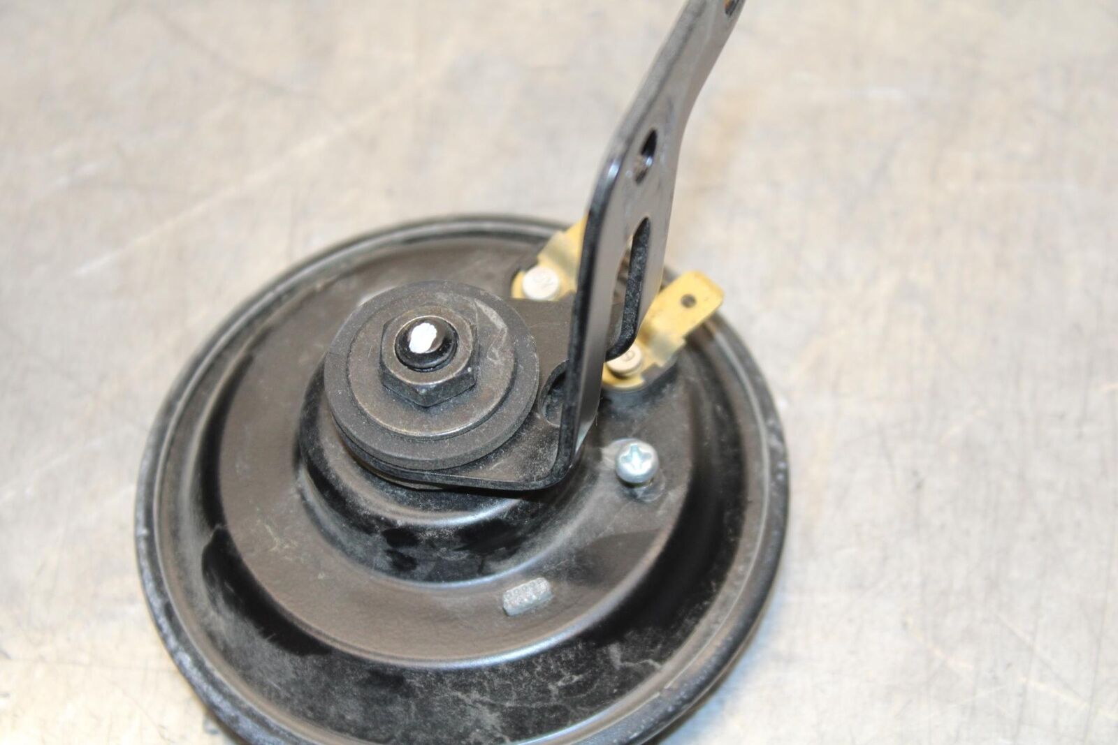 20 SUZUKI GSXR 1000 HORN SIGNAL BB597