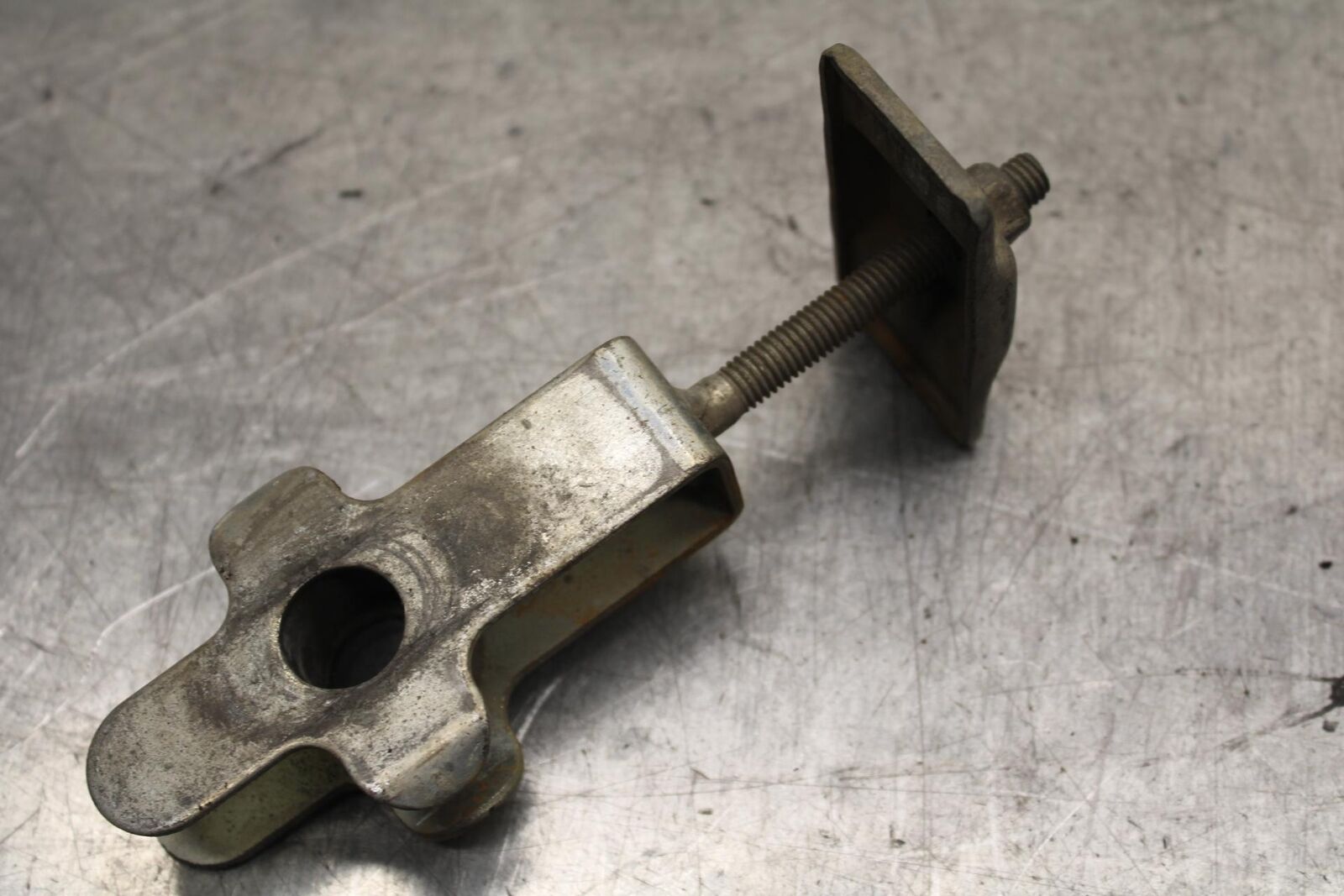 1988 Suzuki Katana 600 GSX600F SWINGARM CHAIN TENSIONER ADJUSTMENT  BB94