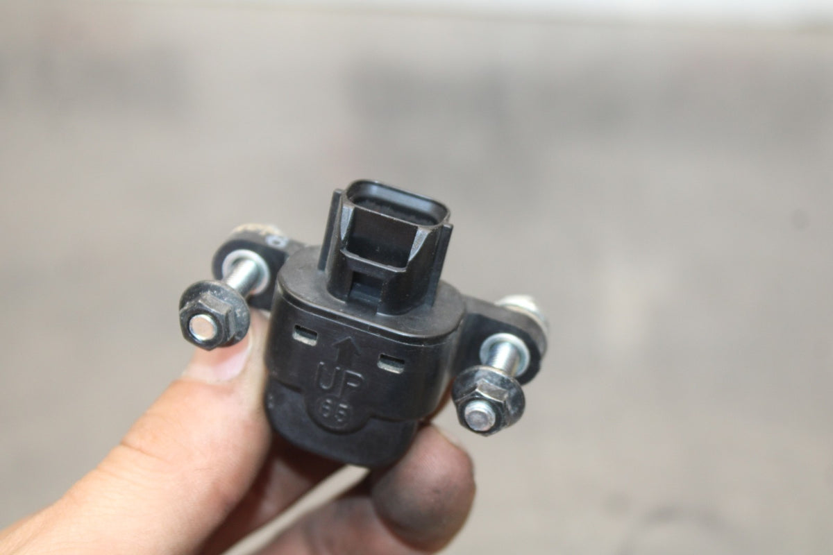 24 KAWASAKI NINJA ZX6R ZX636 ABS 40TH ANNIVERSARY TIP OVER ANGLE SENSOR BB911