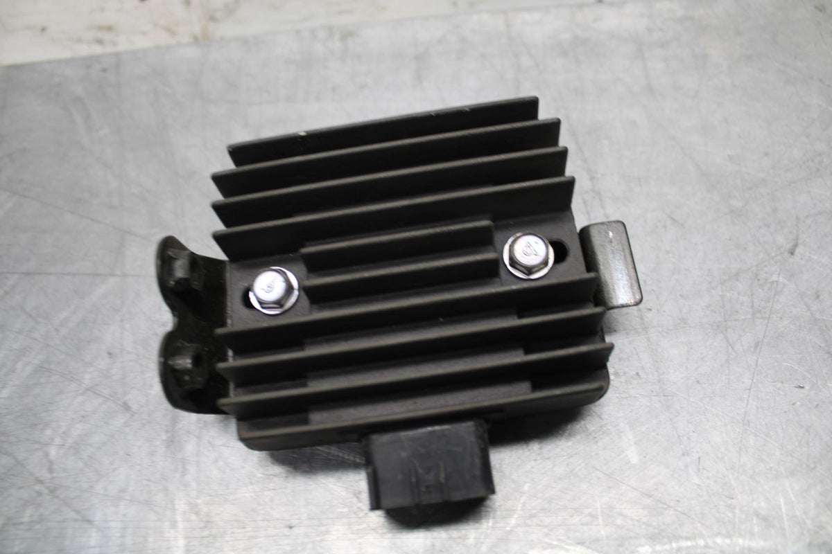 03-06 KAWASAKI Z1000 RECTIFIER VOLTAGE REGULATOR BB487