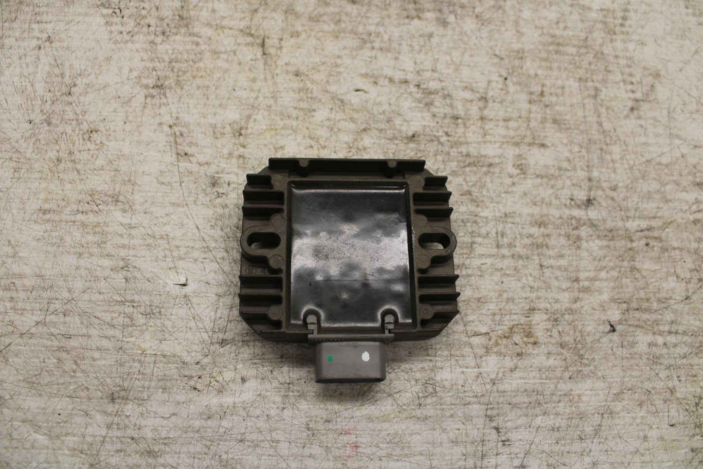 12-13 KAWASAKI EX300 NINJA RECTIFIER VOLTAGE REGULATOR BB373