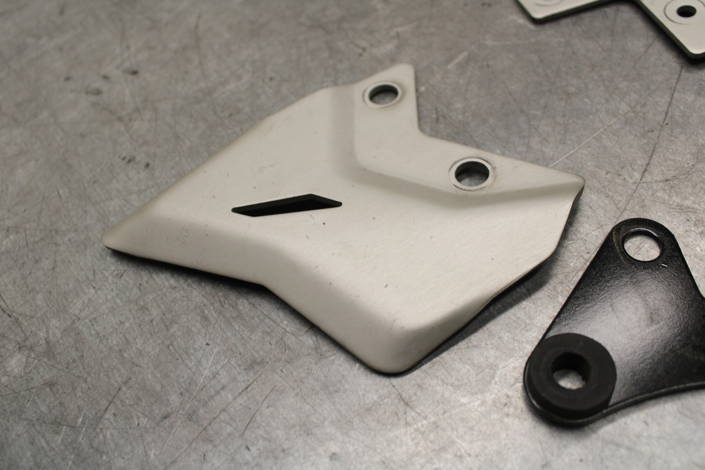 18-24 KAWASAKI NINJA 650  REARSET REAR HEEL GUARD COVER SET BB725