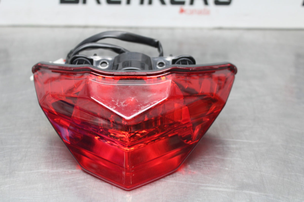 13-17 KAWASAKI NINJA 300 REAR TAIL TAILLIGHT BACK BRAKE LIGHT BB189