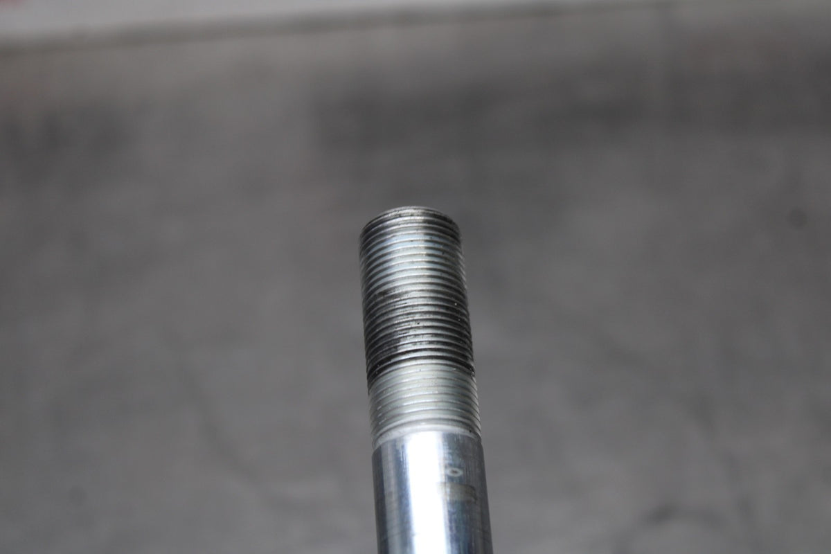 12-16 KAWASAKI NINJA 650 EX650F ABS FRONT WHEEL RIM AXLE PIVOT BOLT BB860