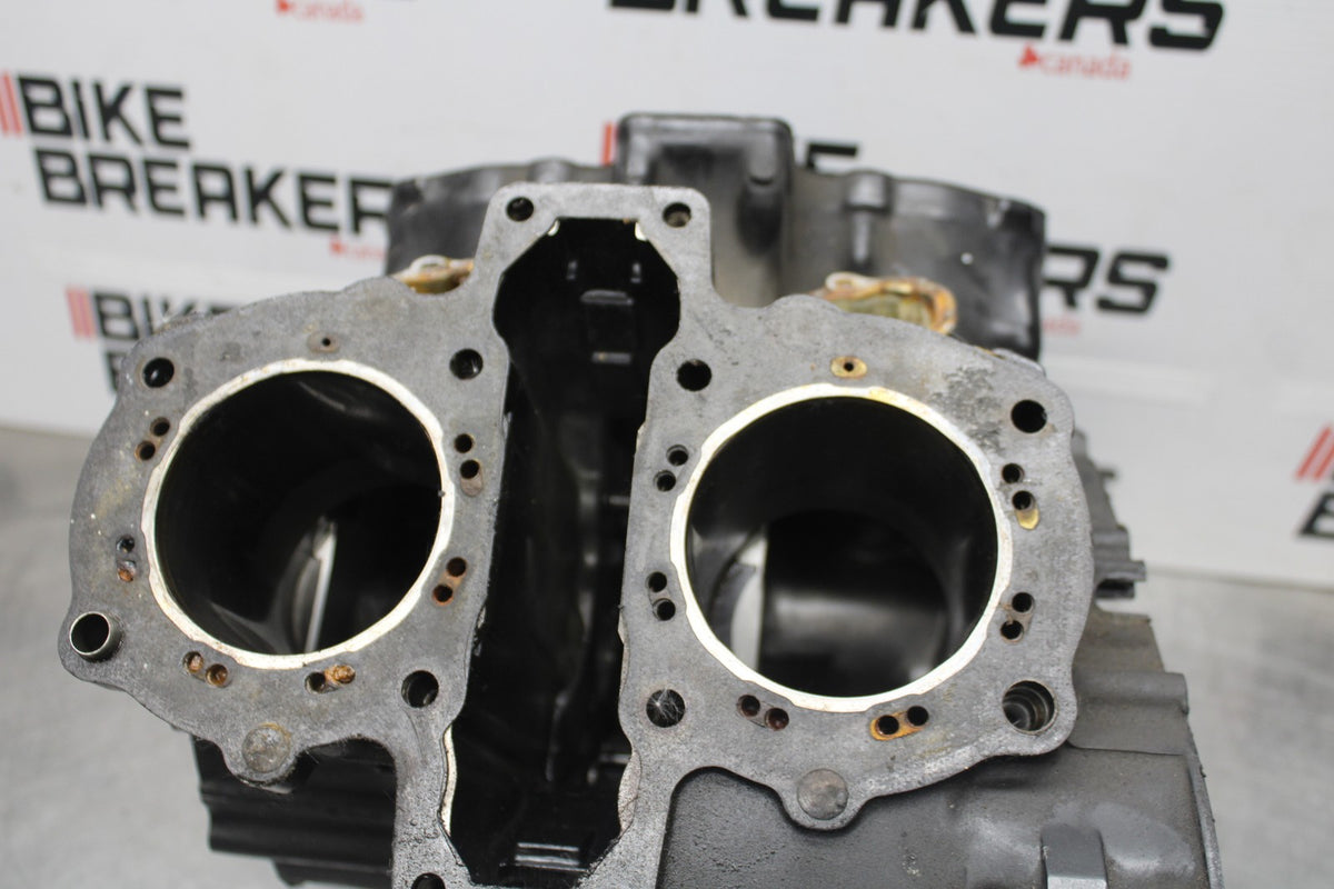 84 HONDA INTERCEPTOR 1000 VF1000F ENGINE MOTOR CRANKCASE CRANK CASES BLOCK BB878