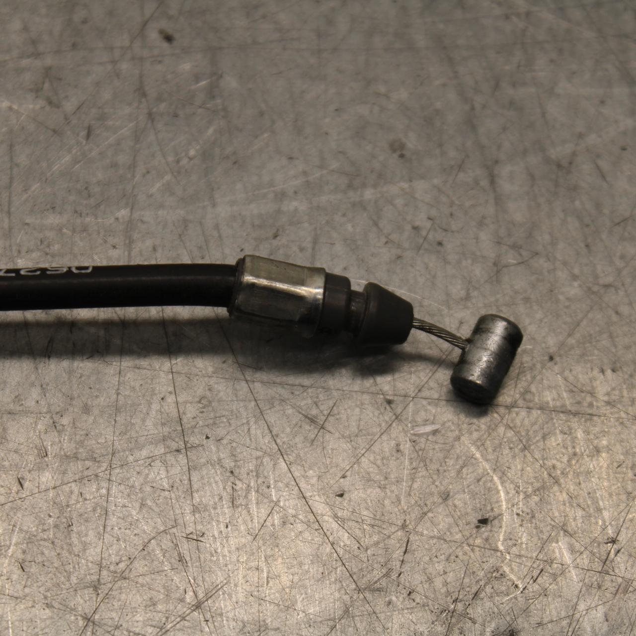 21 KAWASAKI NINJA ZX6R REAR PASSENGER SEAT LATCH LOCK ASSEMBLY BB647