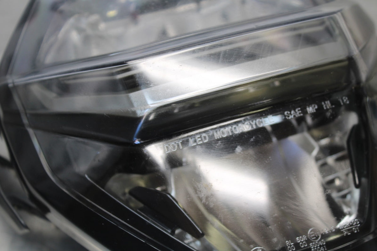 20-23 BMW F900R FRONT HEADLIGHT HEAD LIGHT LAMP BB923