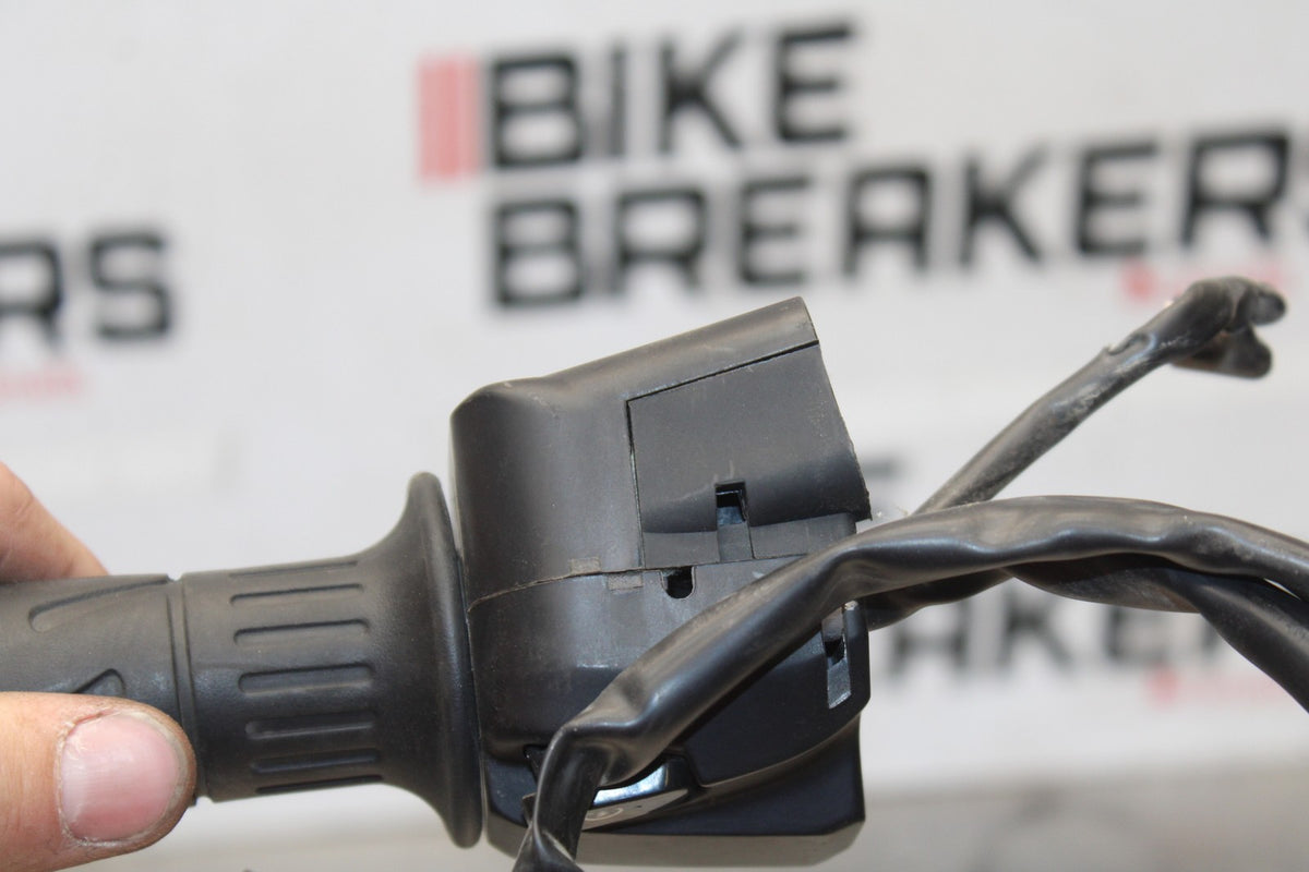 23 KAWASAKI NINJA 650 EX650 RIGHT CLIP ON HANDLE KILL OFF START SWITCHES  BB920