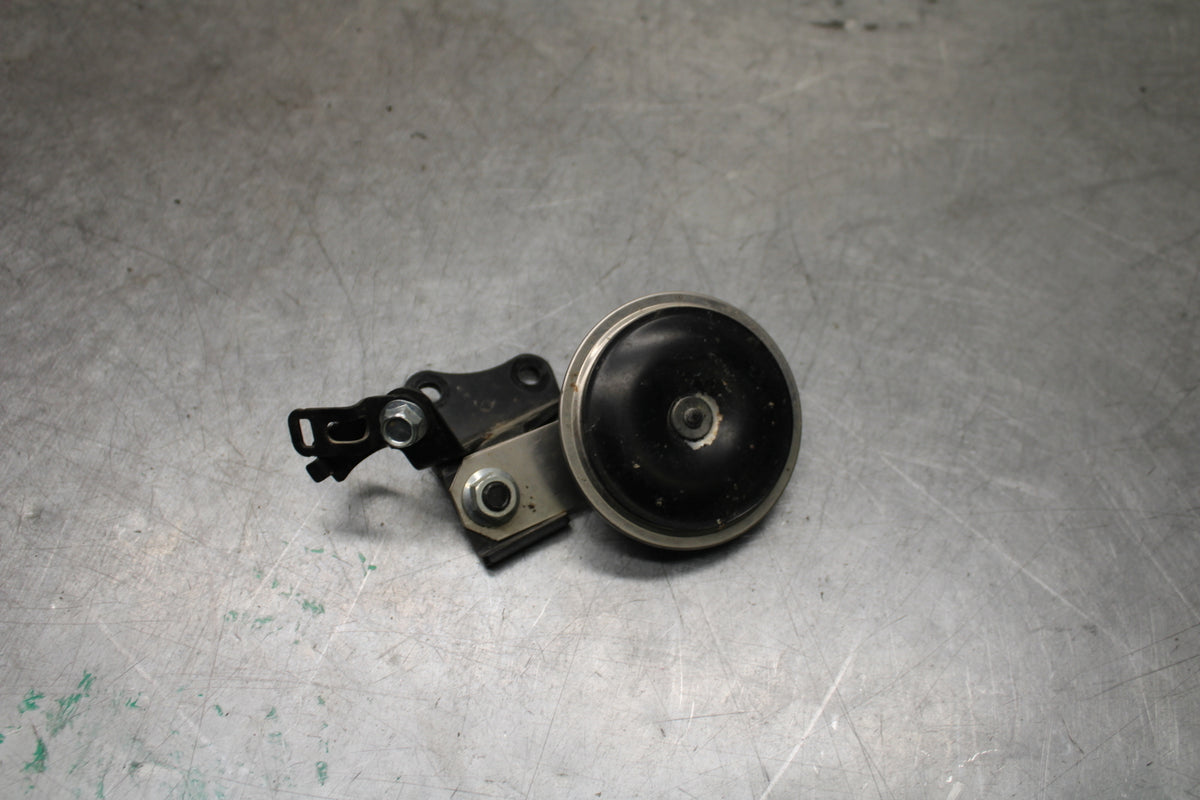 09-15 YAMAHA FZ6R HORN SIGNAL 20S-83371-00-00 BB719