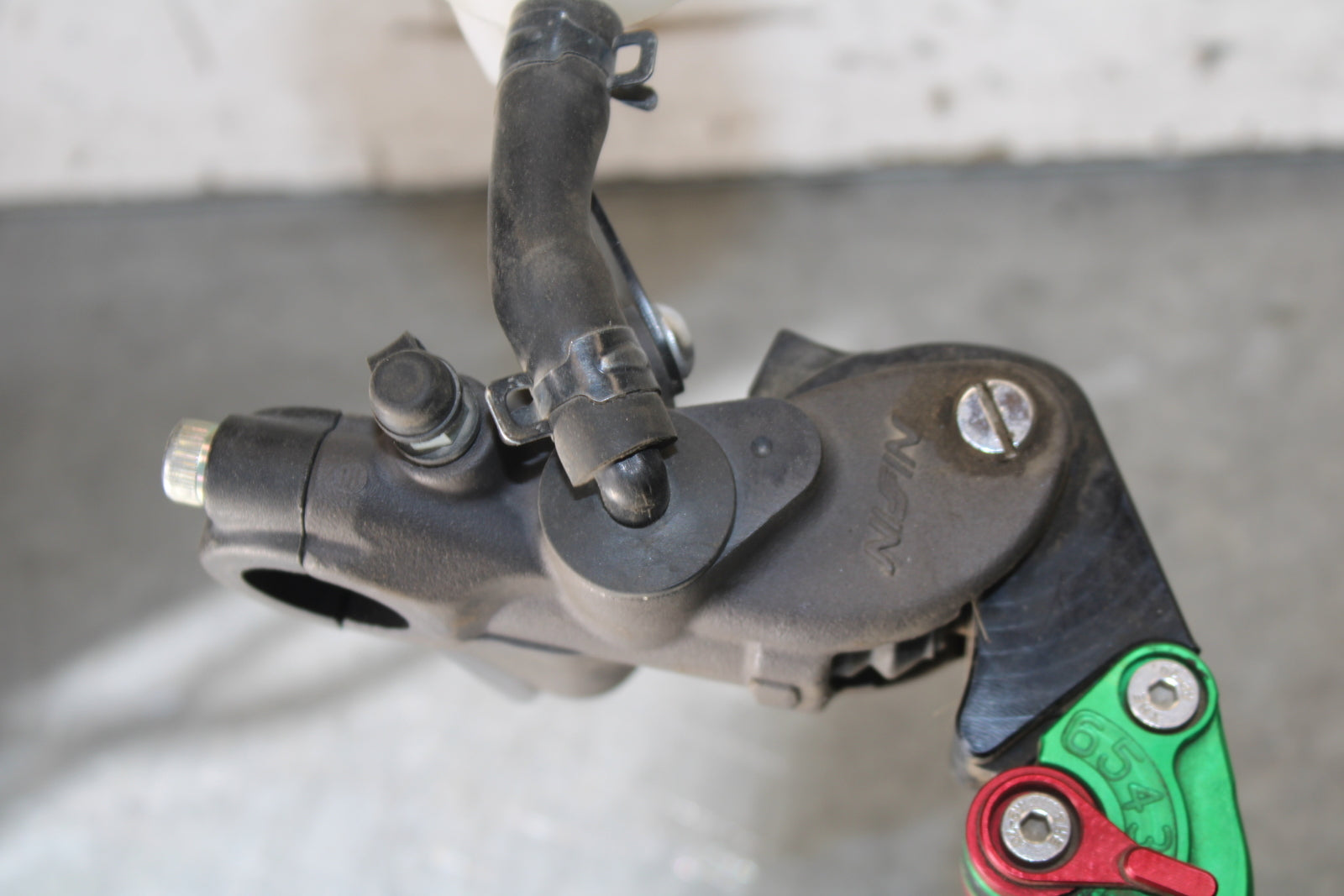 19-23 KAWASAKI NINJA ZX6R FRONT BRAKE MASTER CYLINDER w/ LEVER BB701