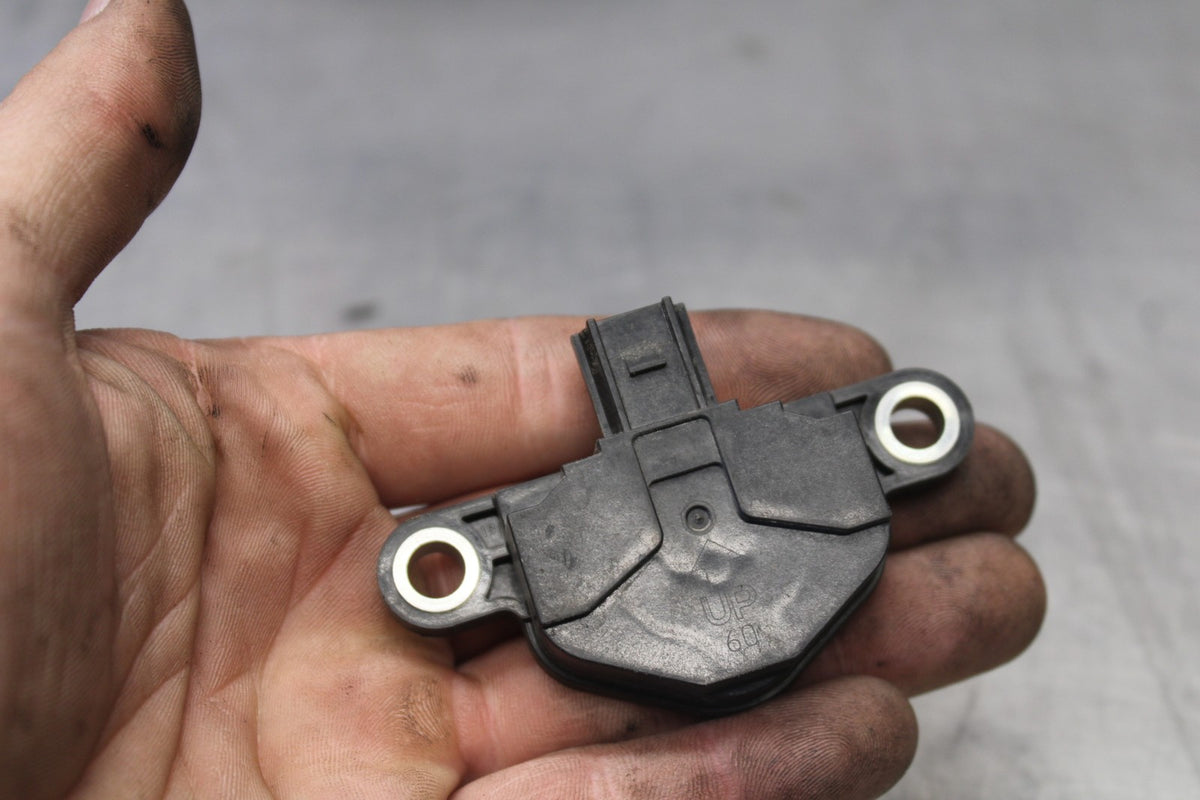 16 HONDA CB500F ABS TIP OVER BANK ANGLE CRASH SENSOR SWITCH  BB930