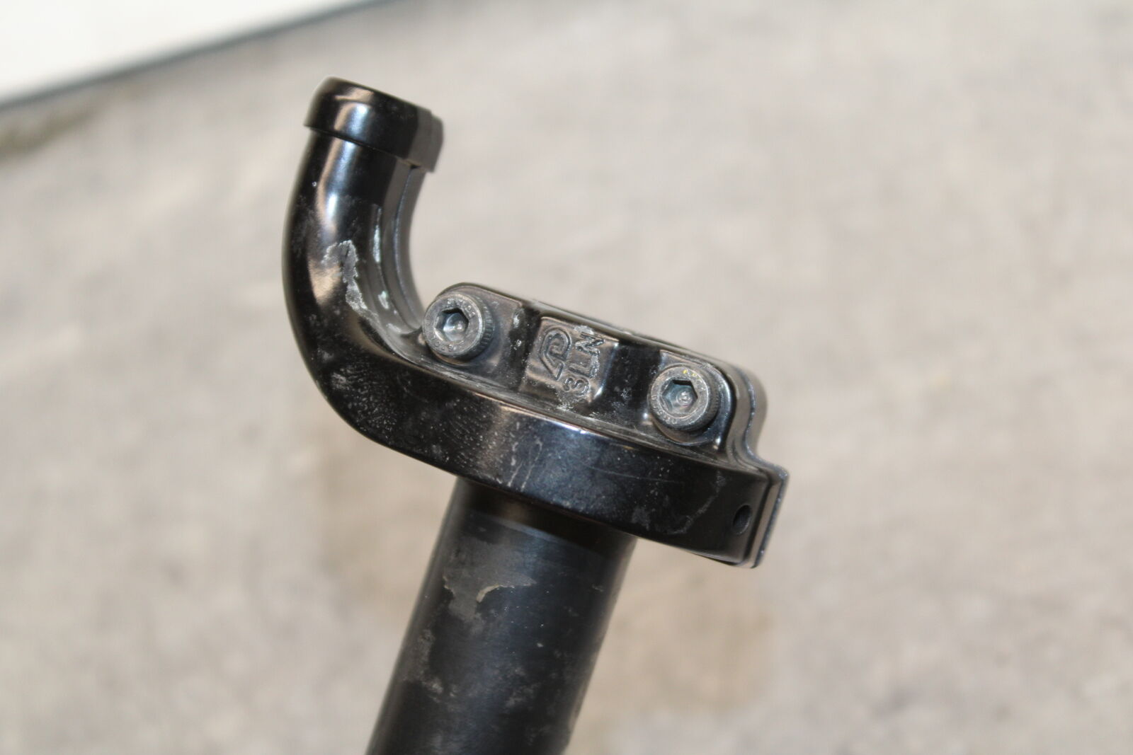 09-14 YAMAHA YZF R1 THROTTLE CABLE LINE HOUSING GUIDE BB118