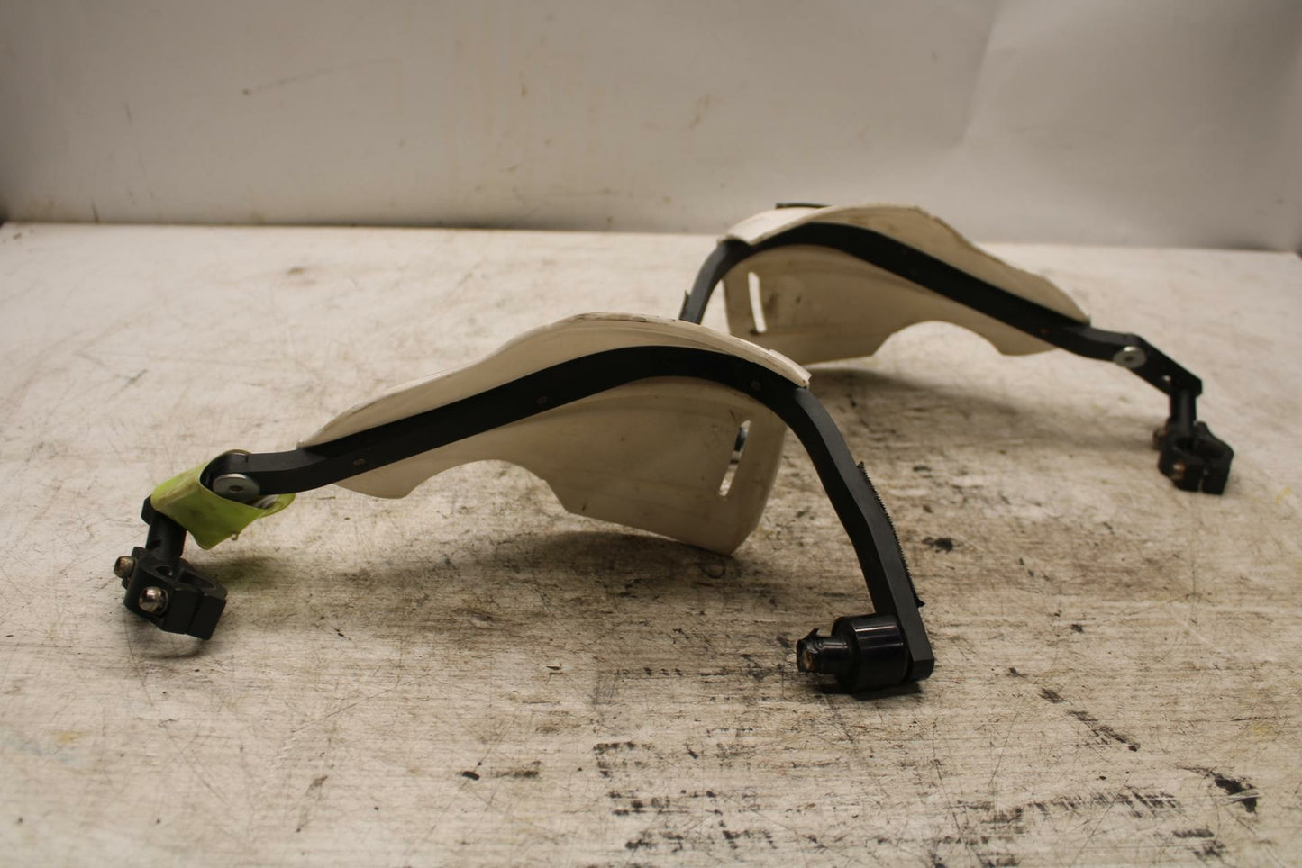 05-21 SUZUKI DRZ400SM RIGHT LEFT HAND GAURDS BB376