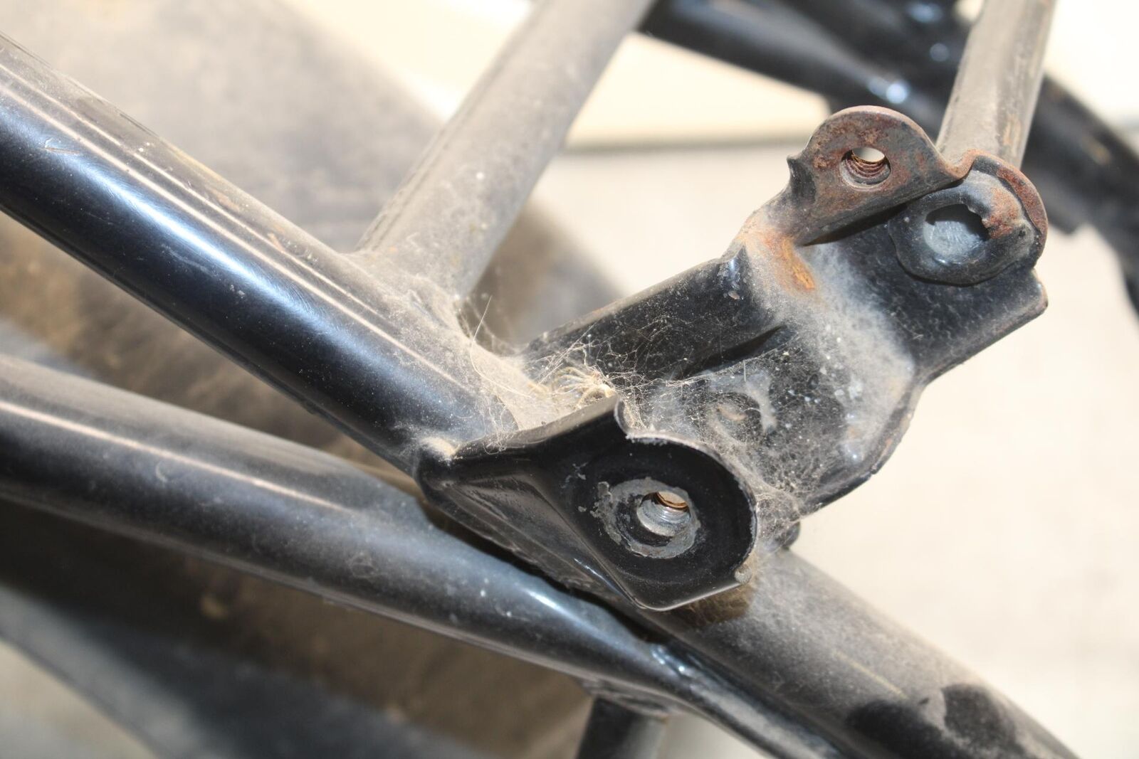 1988 Yamaha FZ600 REAR SUBFRAME BACK SUB FRAME BB601