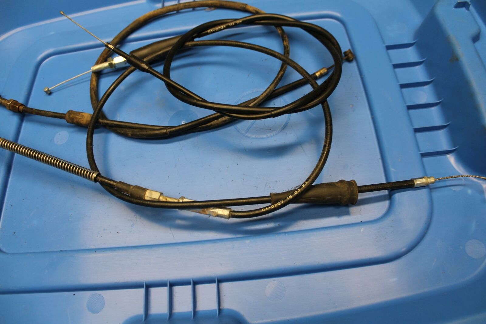 85-86 SUZUKI QUADRACER 250 CLUTCH CABLE THROTTLE LINE SPARES BB210