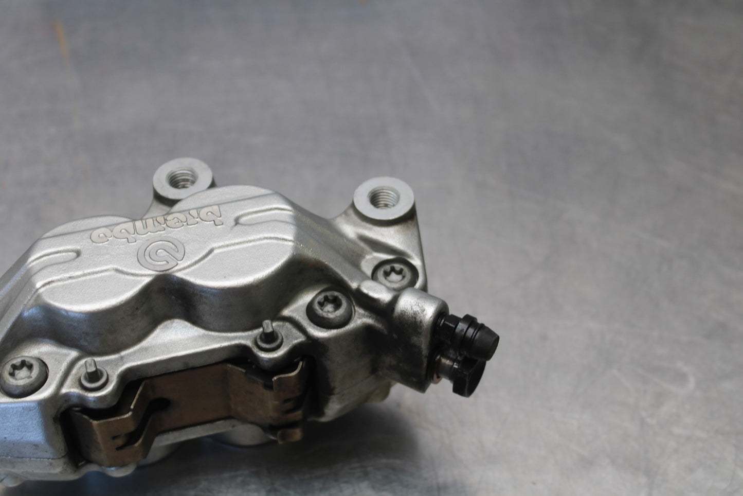 05-06 VICTORY KINGPIN DELUXE FRONT BRAKE CALIPER BB195