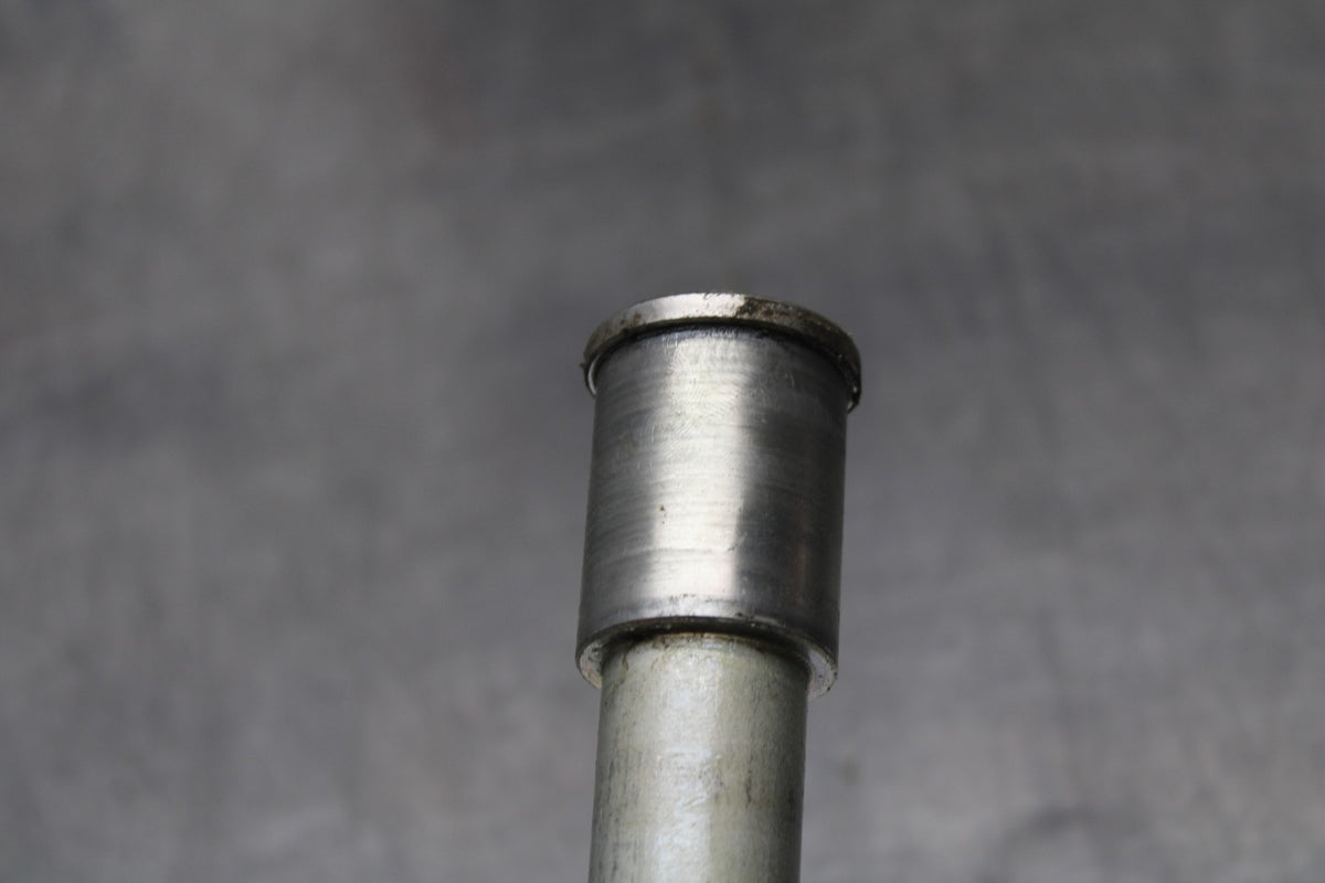 19-23 KAWASAKI NINJA ZX6R FRONT WHEEL RIM AXLE PIVOT BOLT BB188